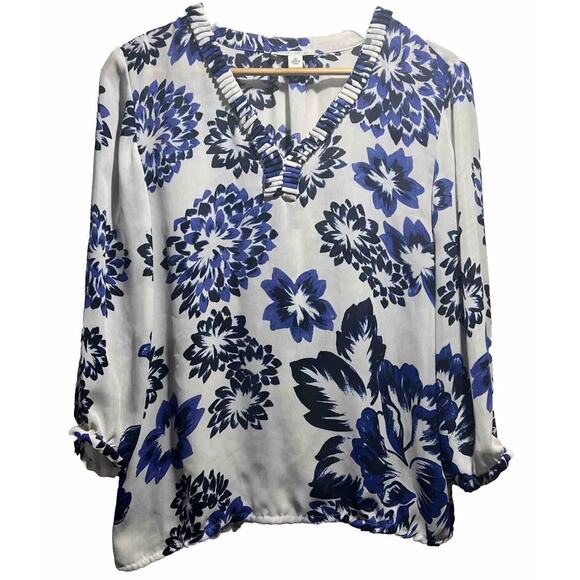 Banana Republic Tops - Banana Republic Medium Floral Blue V-Neck Blouse Polyester Silky career